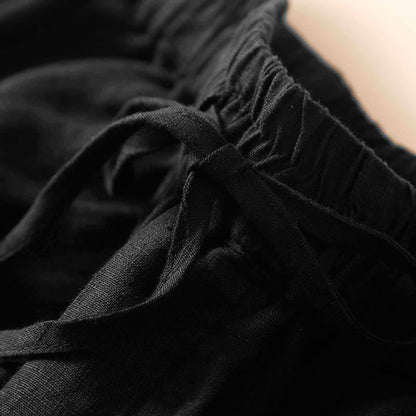 Casual Elastic Waist Shorts with Delicate Trimmed Edges