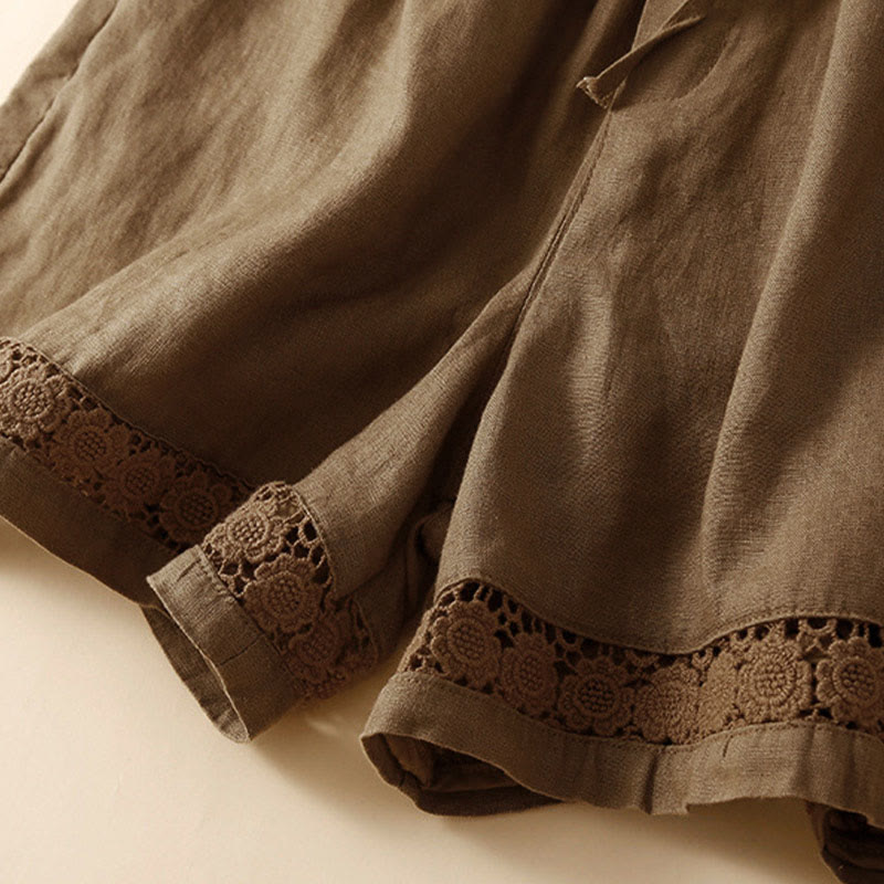 Casual Elastic Waist Shorts with Delicate Trimmed Edges