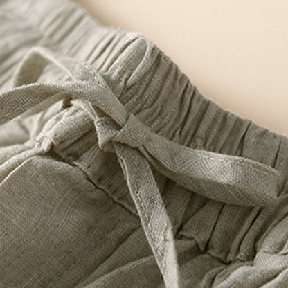Casual Elastic Waist Shorts with Delicate Trimmed Edges
