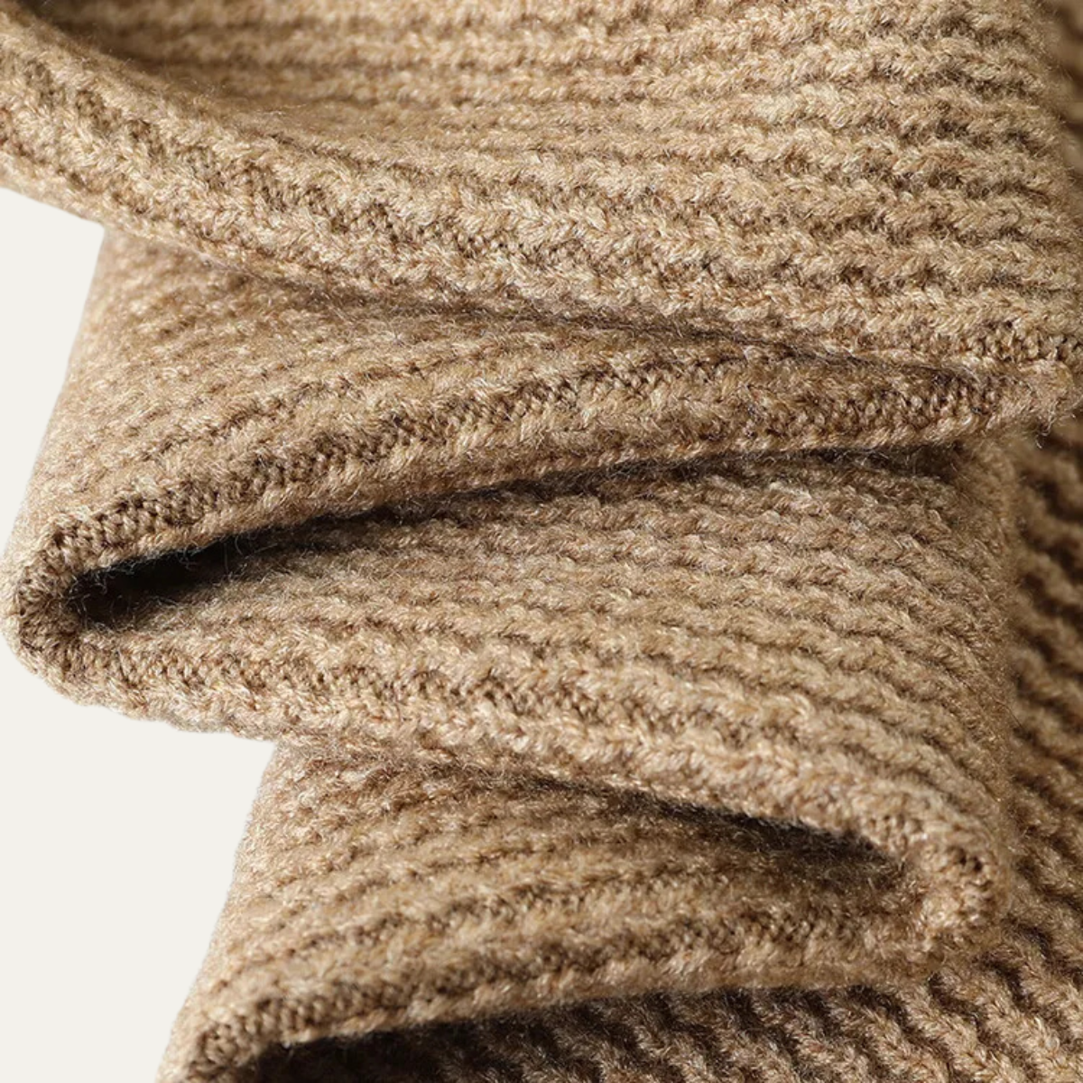 Luxurious Mens Cashmere Crew Neck Sweater