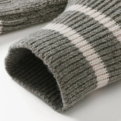 Relaxed Fit Men's V Neck Sweater Cardigan