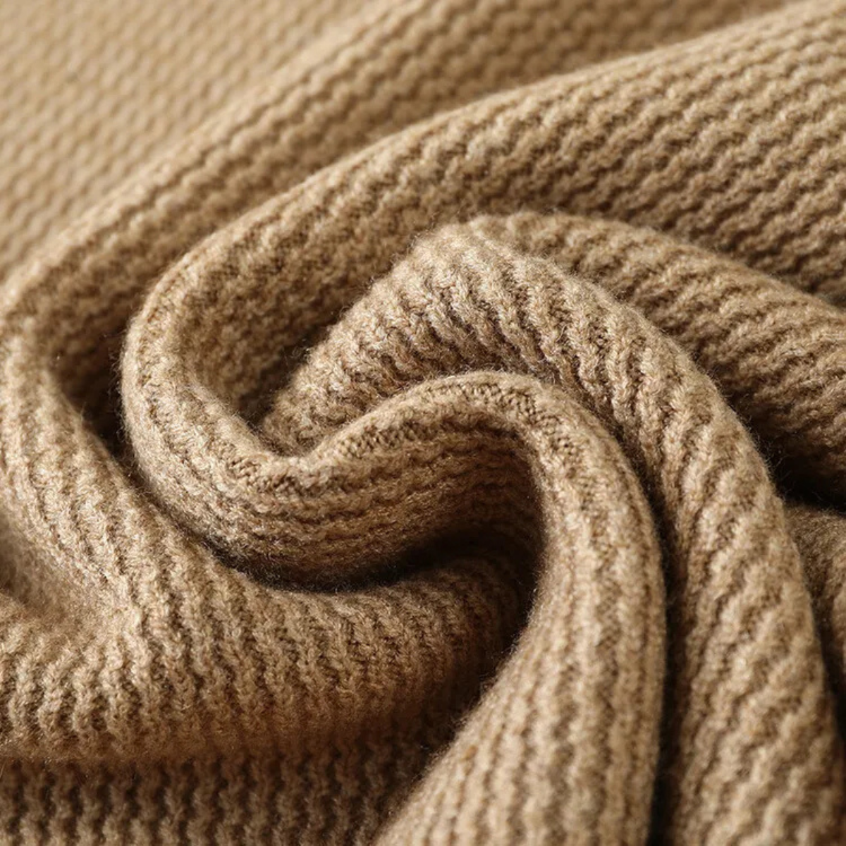 Luxurious Mens Cashmere Crew Neck Sweater