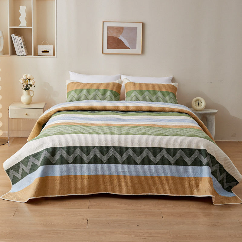 Soft Plush Quilted Bedding with Geometric Pattern - Nocini
