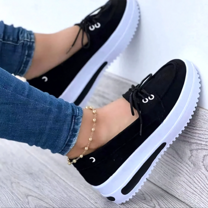 Women's Sailing Shoes - Premium Leather - Thick Grip Sole - Adjustable Lace-Up
