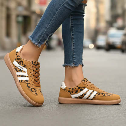 Casual Lace Up Fashion Sneakers - Nocini