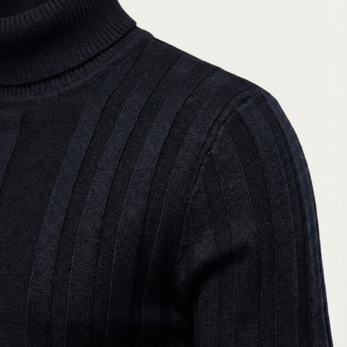 Men's Classic Fit Knitted Crew Neck Sweater