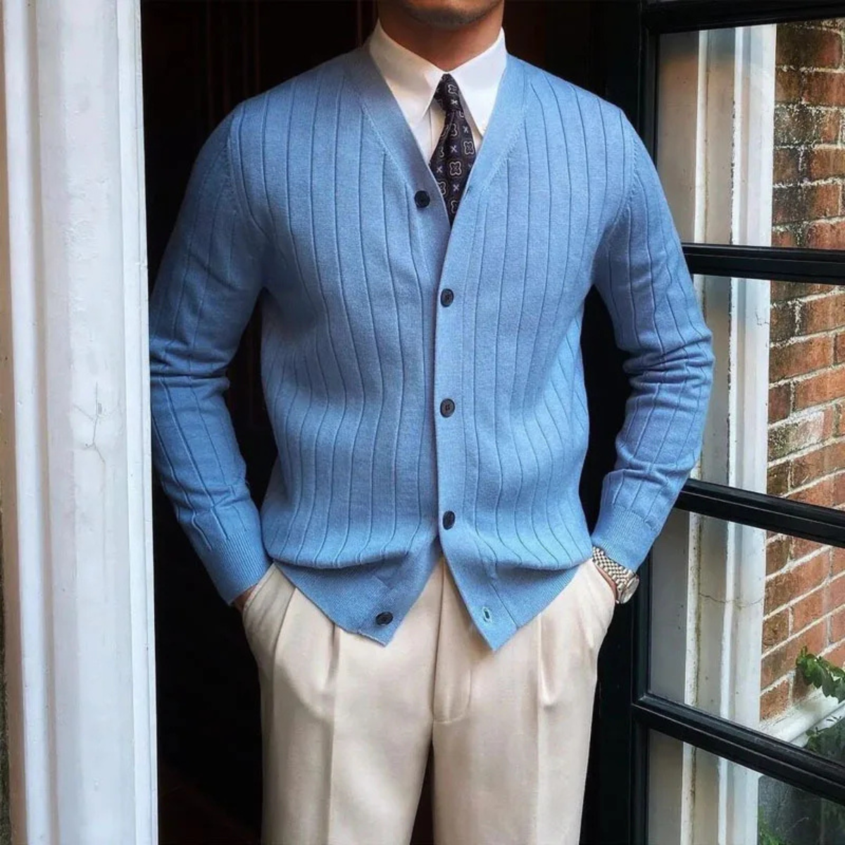 Relaxed Fit Men's Crew Neck Knit Cardigan Sweater