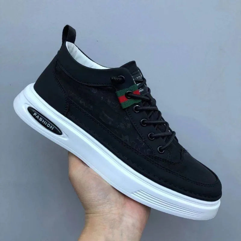 Men's Low Top Lace Up Sneakers
