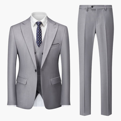 Classic Tailored Fit Men's 3 Piece Business Suit