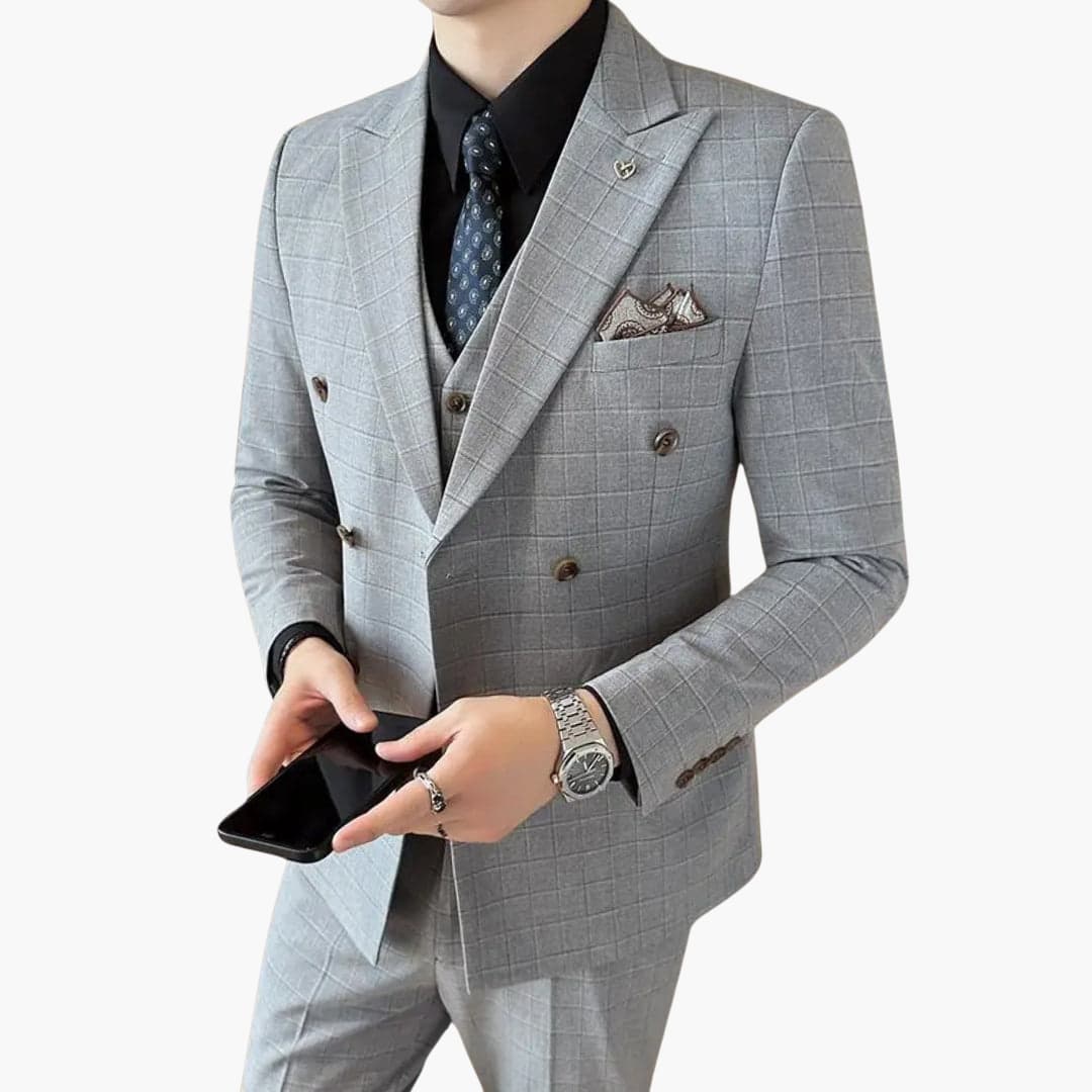 Classic Mens Checked Suit with Lapel Collar