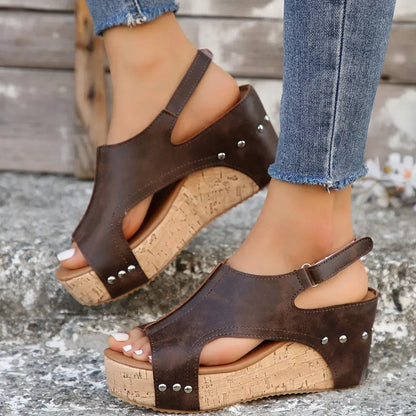 Stylish Buckle Toe Wedge Sandals for Everyday Wear