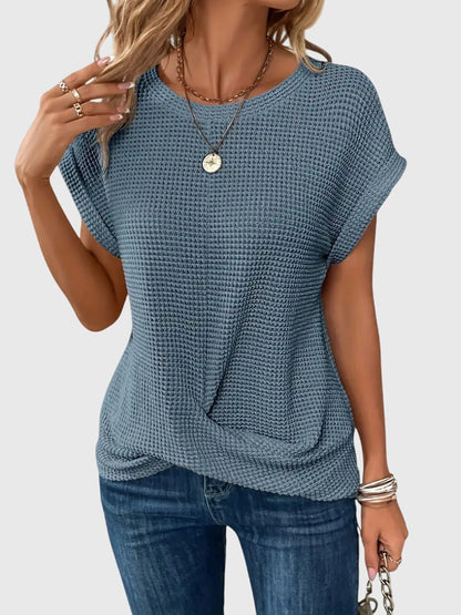 Isa | Classic Women's Crew Neck Top