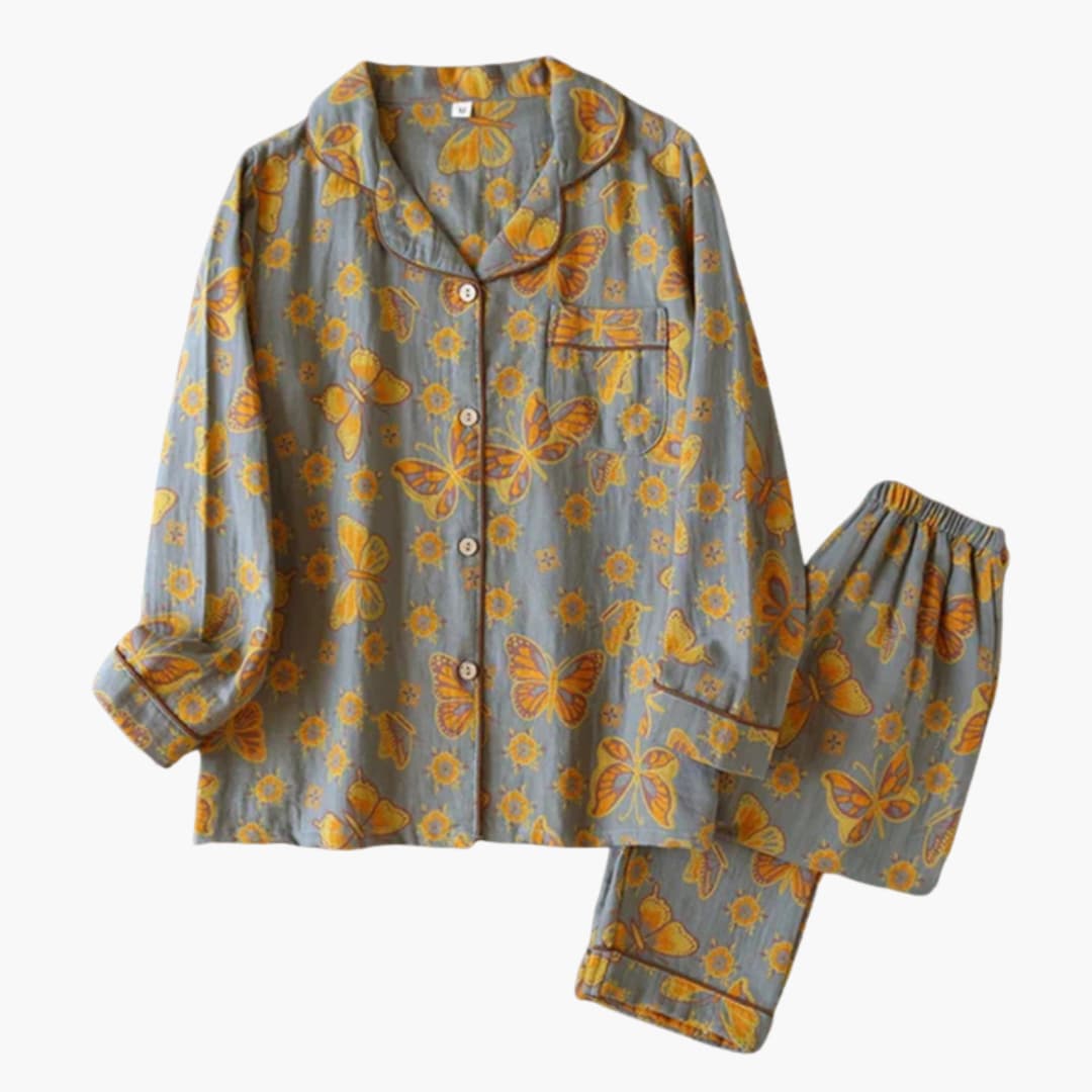 Cozy Women's Fleece Pajama Set with Cute Bear Design