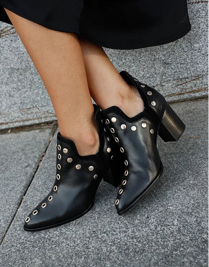 Glamorous Buckle High-Heel Ankle Boots - Olytrend
