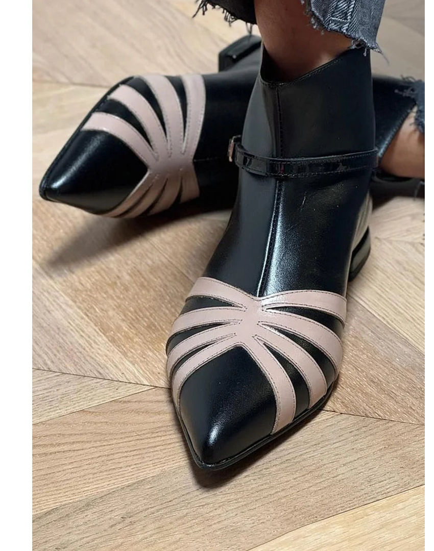 Sharp Pointy Block Heel Ankle Boots - Olytrend