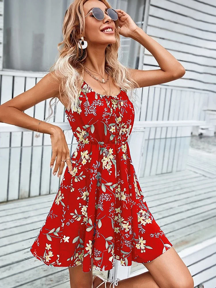 Chic Summer Sundress - Floral - Sleeveless - Flowy
