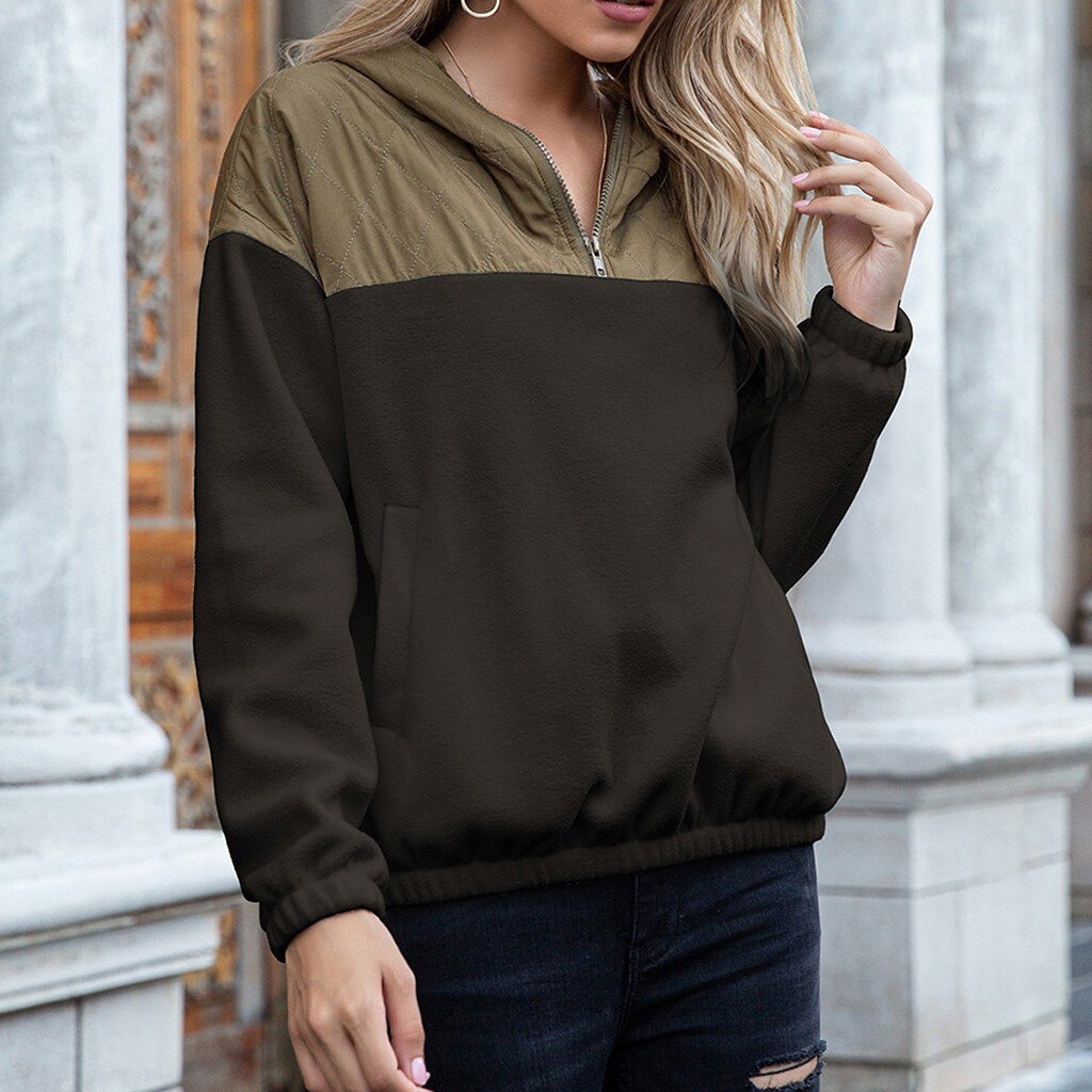 Cozy Women's Fleece Hoodie with Zip and Pockets