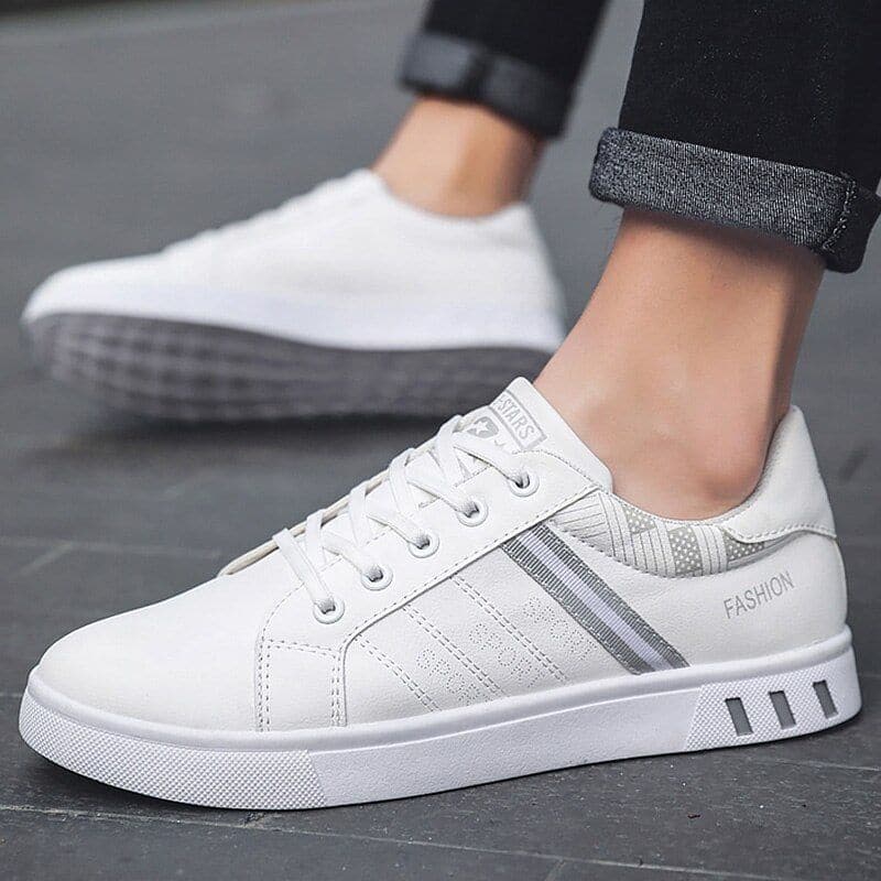 Comfortable Men's Running Shoes with Grip Soles