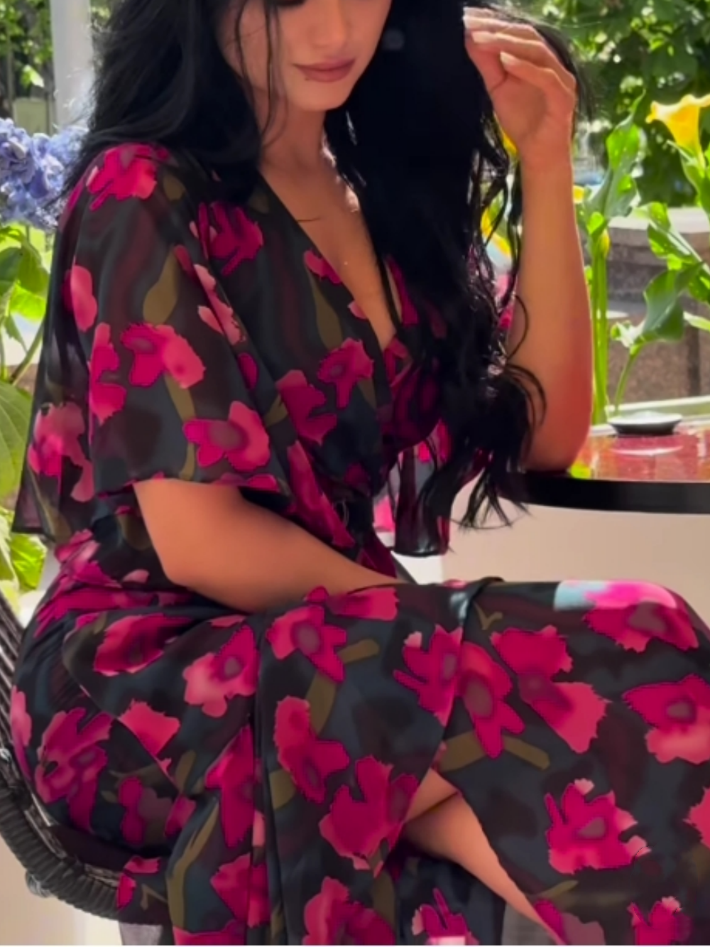 Vintage Chic V Neck Floral Dress