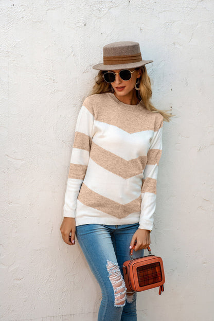 Cozy Women's Wool Sweater Long Sleeve Relaxed Fit