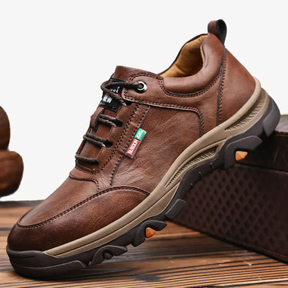 Relaxed Fit Men's Leather Lace Up Sneakers