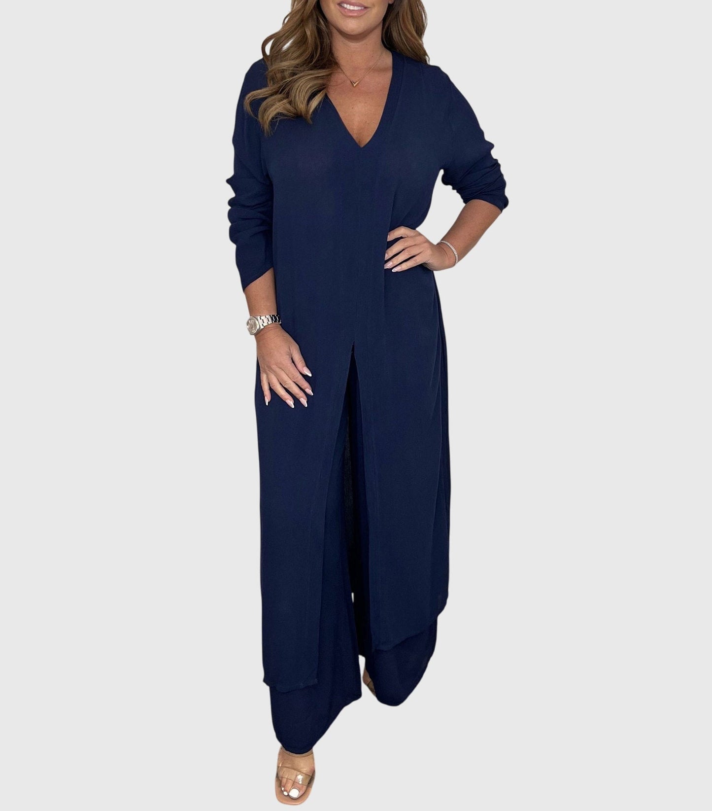 Ladies Beautiful 2 Piece Outfit
