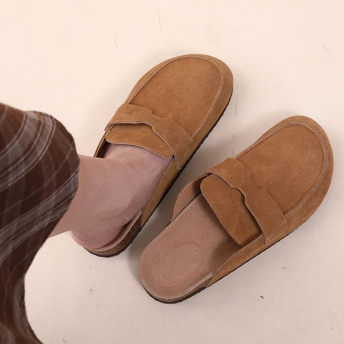 Luxury Suede Men's Comfort Moccasin Slippers