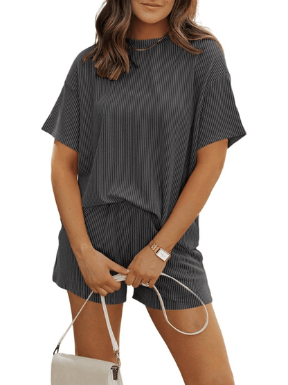 Elegant Textured Knit Outfit for Easy Fashion