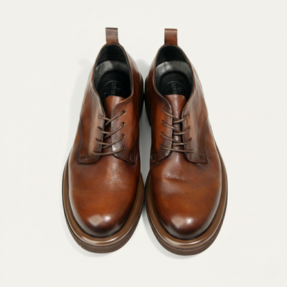 Classic Black Leather Oxford Shoe