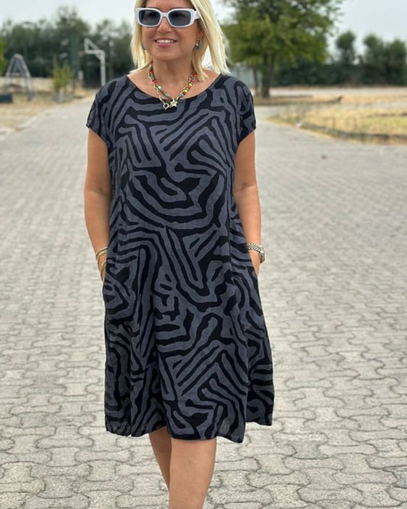 Christina | Casual Sundress with Round Neck and Floral Pattern