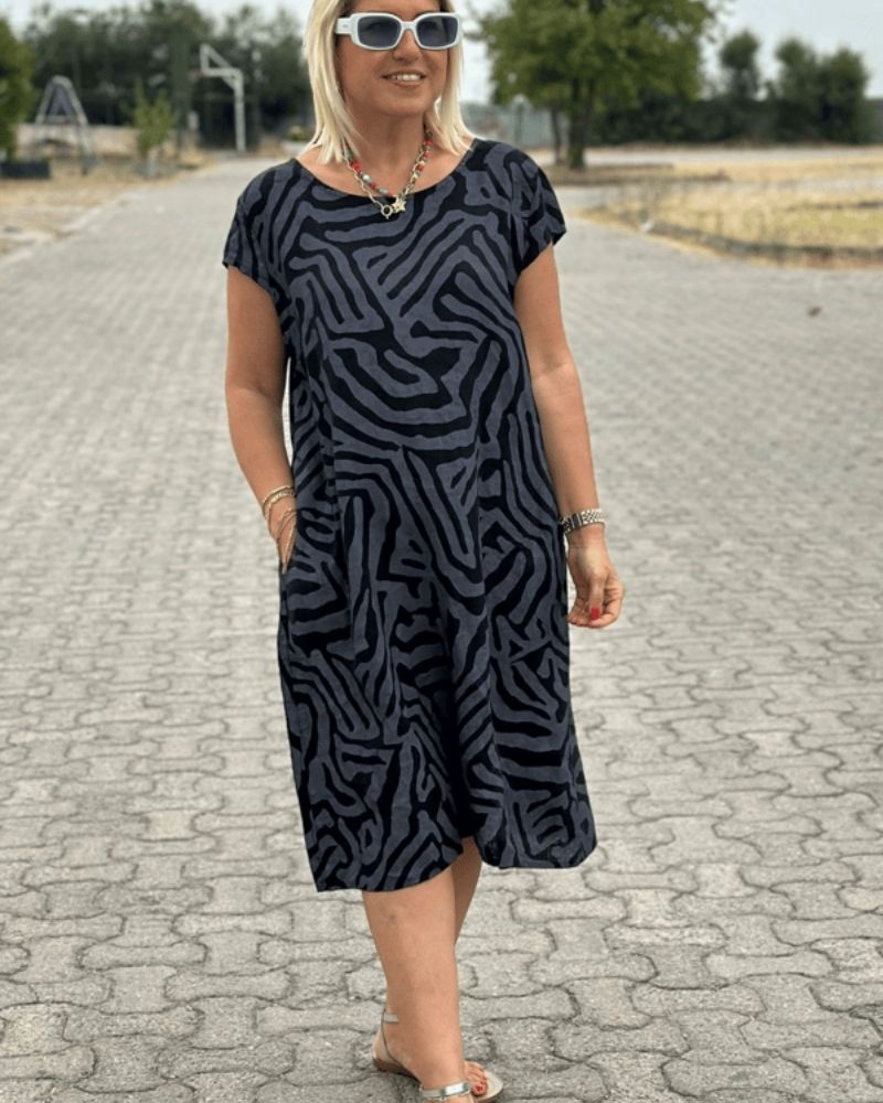 Christina | Casual Sundress with Round Neck and Floral Pattern