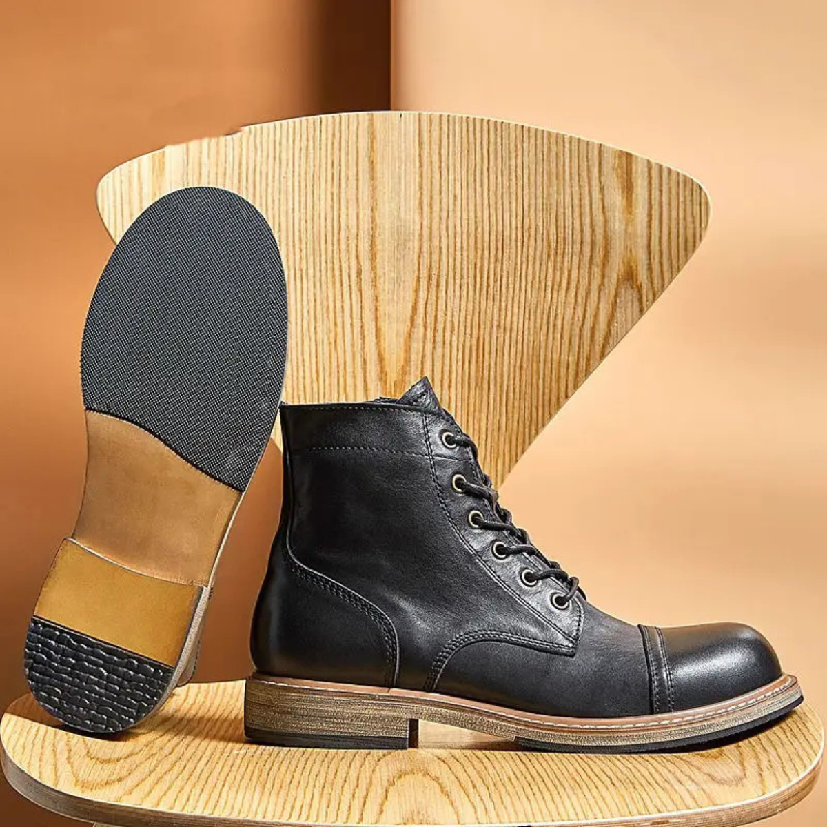 Classic Men's High Top Vintage Leather Boots