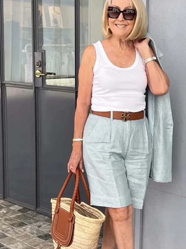 Chic Women's Linen Summer Outfit