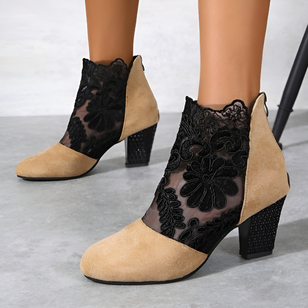 Delicate Floral Pattern High Heel Shoes