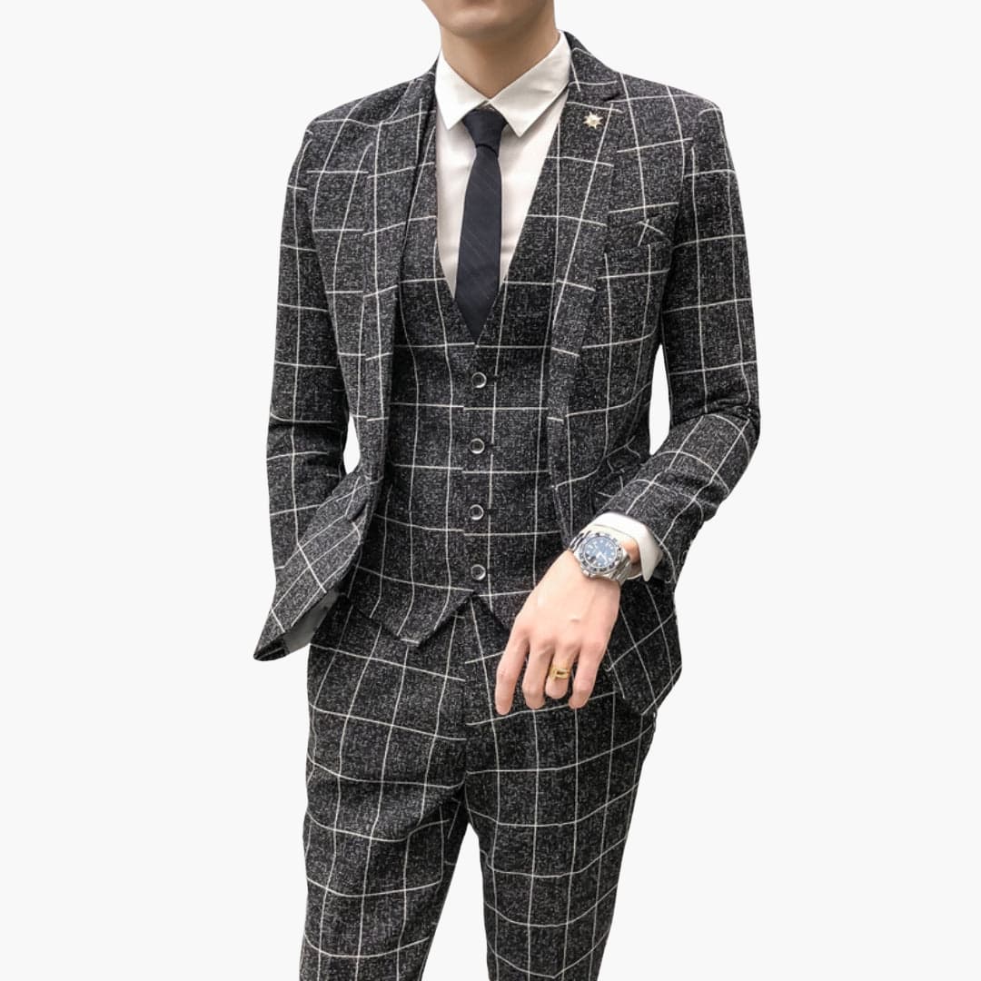 Classic 3 Piece Suit with Blazer and Check Design - Olytrend