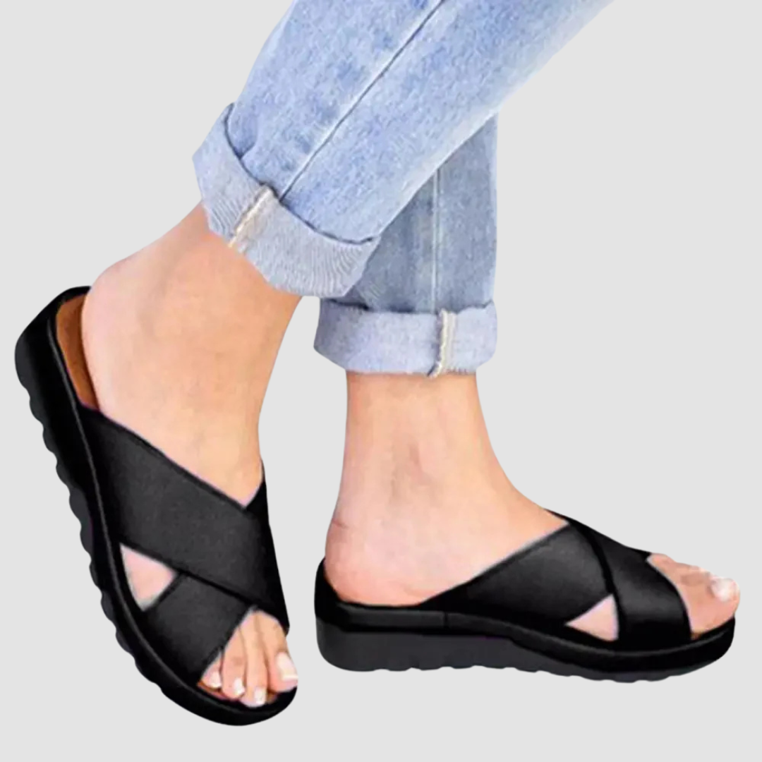 Elevated Comfort Summer Flip Flops