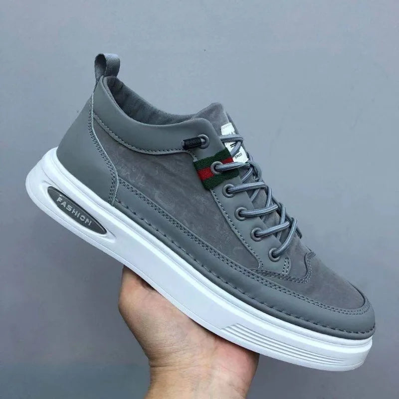 Men's Low Top Lace Up Sneakers