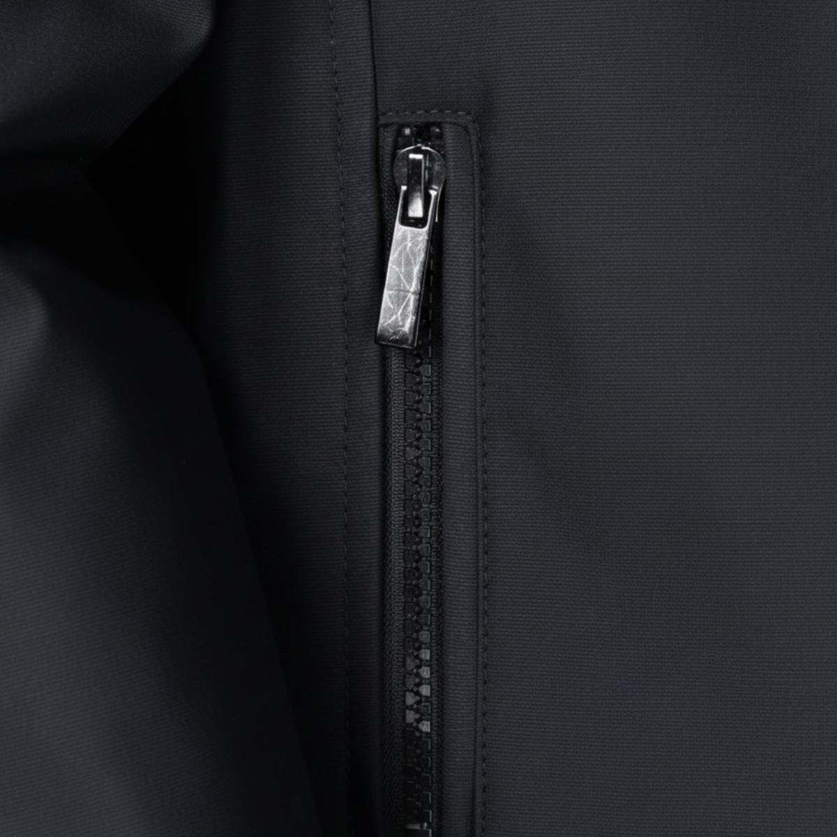 The Eversley Men’s Classic Thermal Fleece Jacket