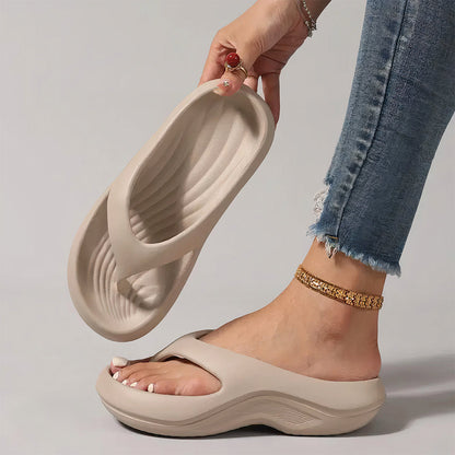 Trendy Summer Sandal Flip Flops for Women