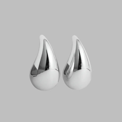 Sparkling Crystal Teardrop Earrings