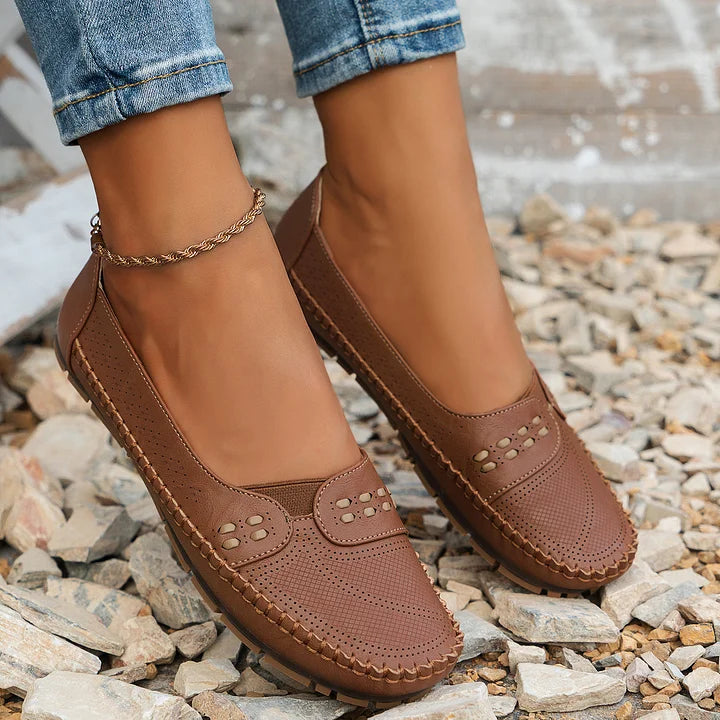 Comfy Women's Round Toe Slip On Loafers