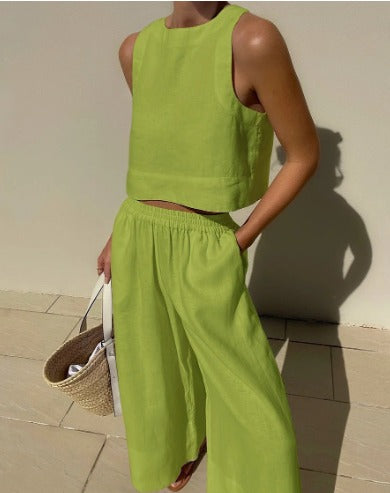 Elegant Ladies Linen Crop Top and Pants Set
