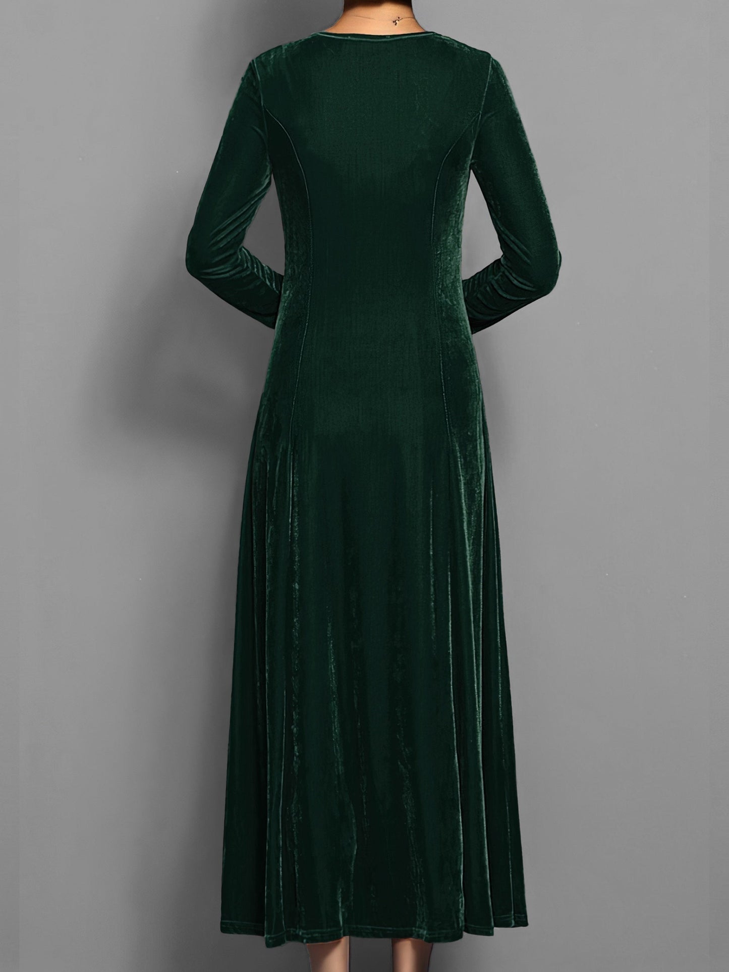 Luxurious Women's Velvet Maxi Dress with Long Sleeves