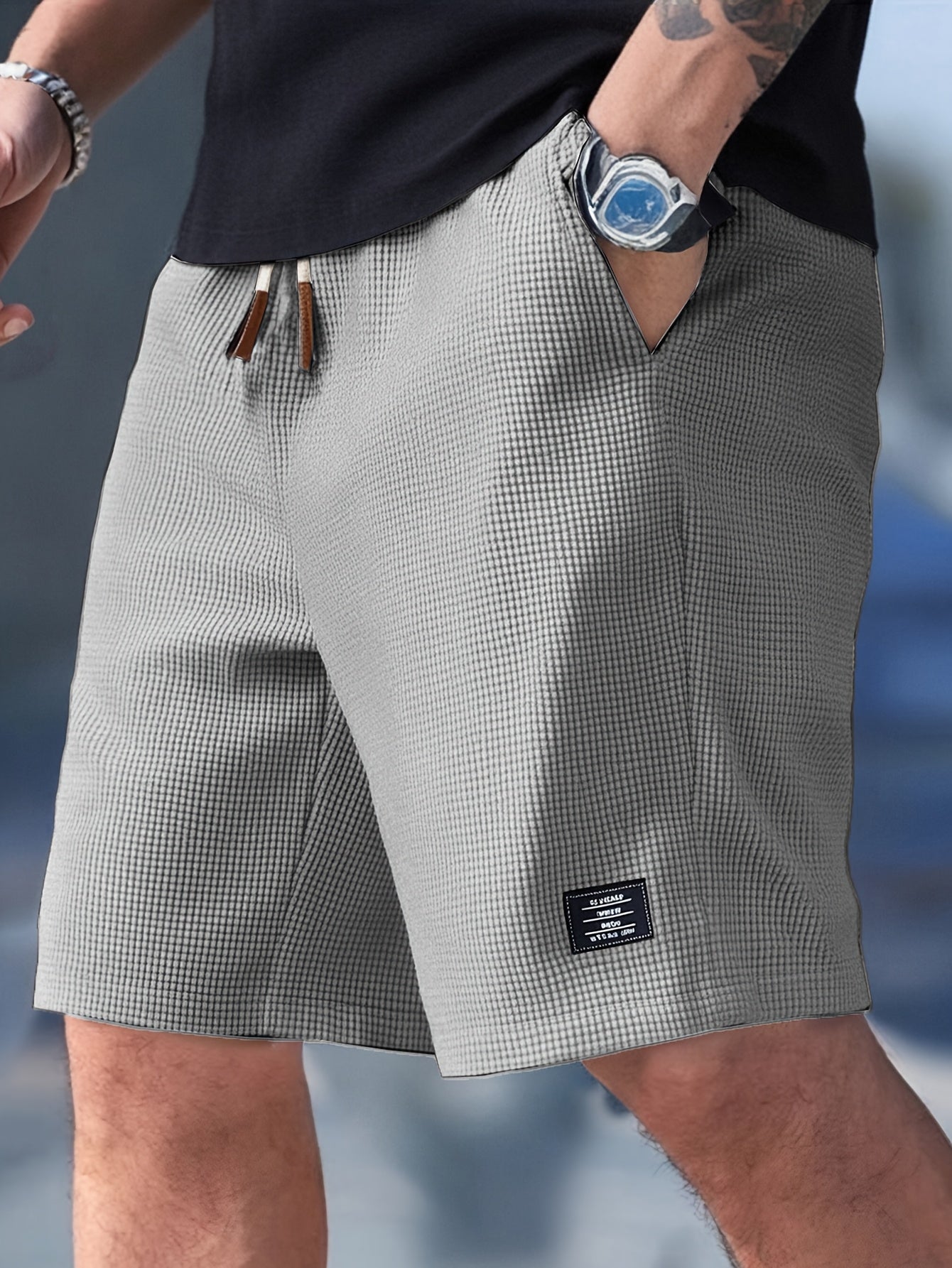 Men's Elastic Waist Shorts with Pockets and Soft Knit Fabric