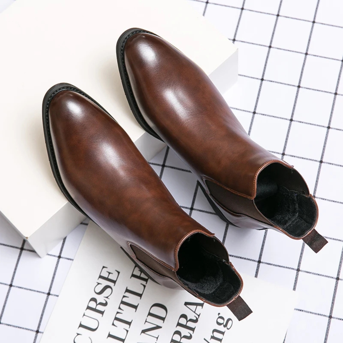 Comfortable Men's Brown Leather Chelsea Boots