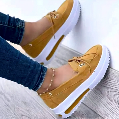 Women's Sailing Shoes - Premium Leather - Thick Grip Sole - Adjustable Lace-Up