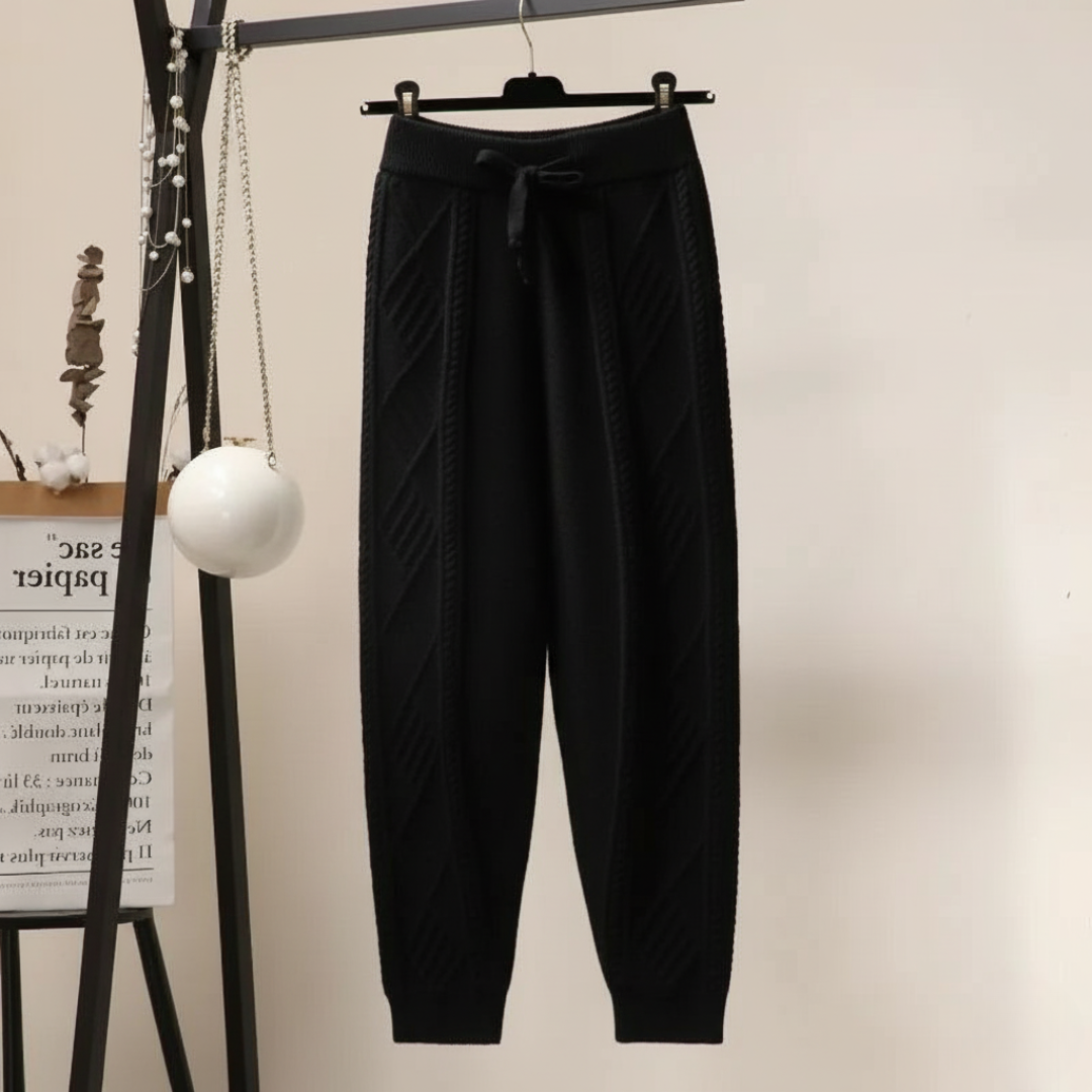 Comfy Cable Knit Jogger Pants