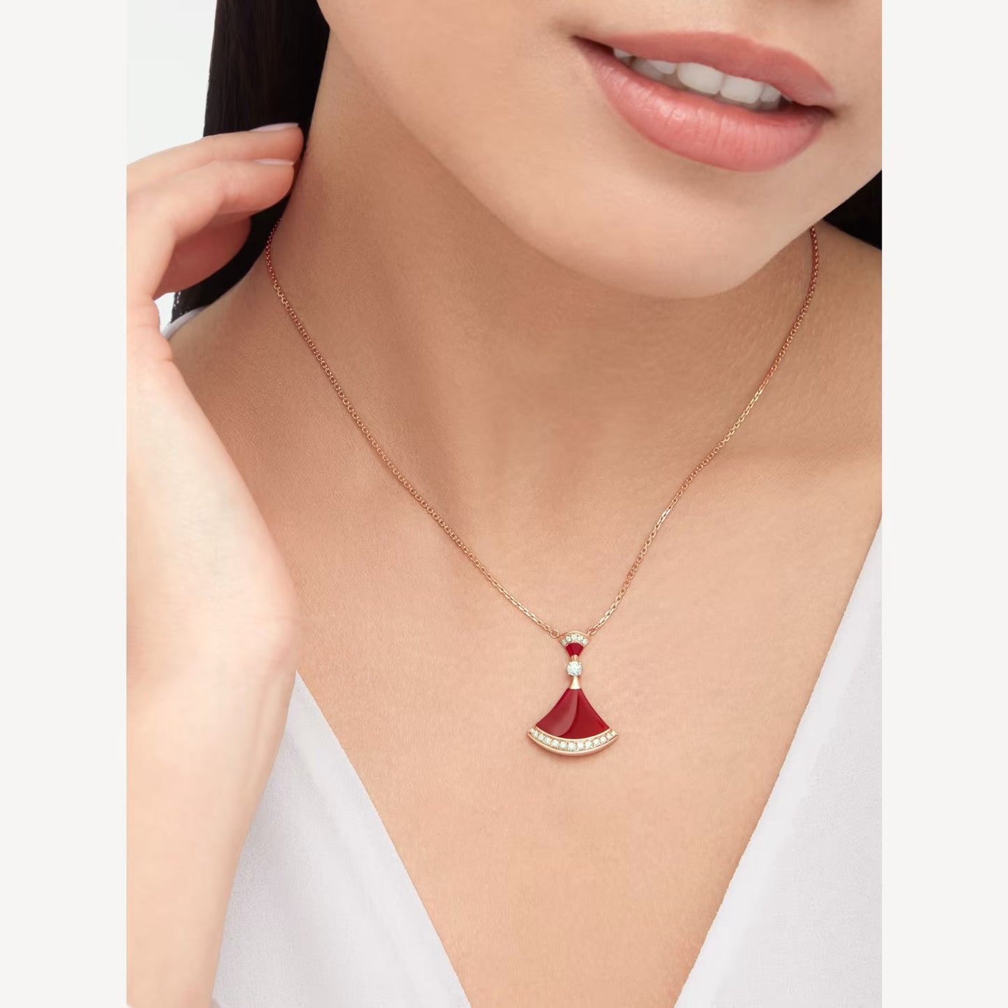 Luxurious Red Agate Silver Gold Pendant Necklace
