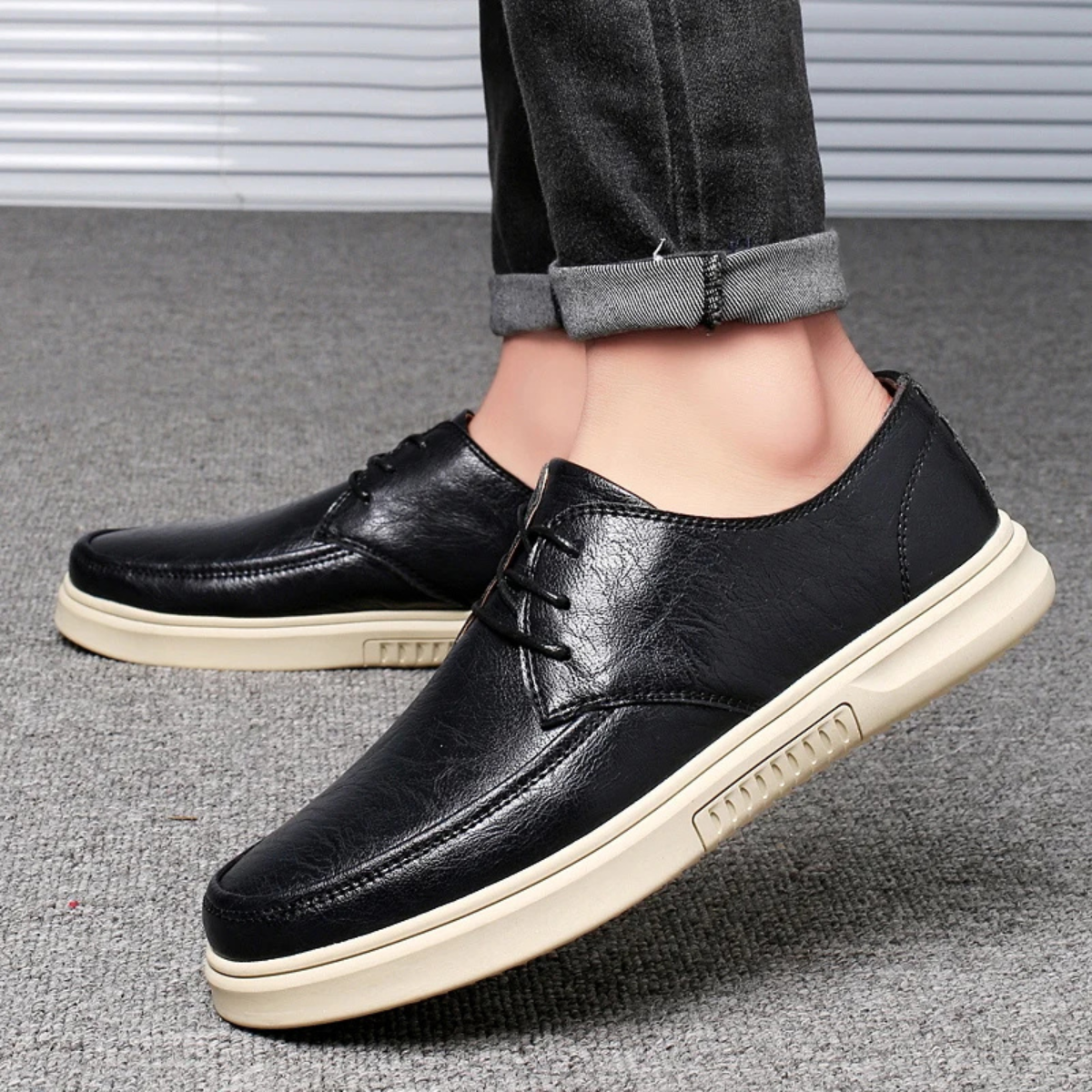 Classic Men's Brown Faux Leather Lace Up Shoes