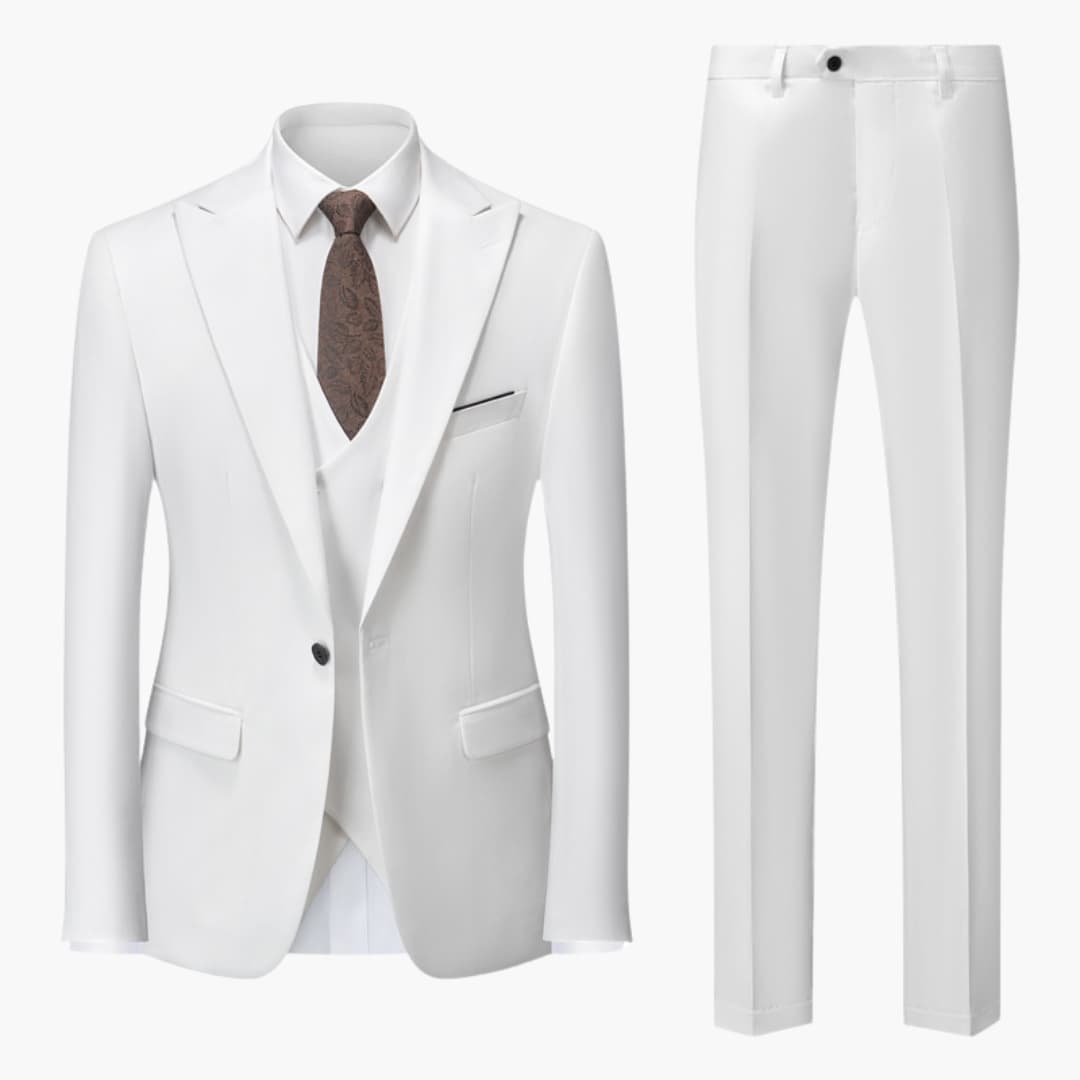 Classic Tailored Fit Men's 3 Piece Business Suit